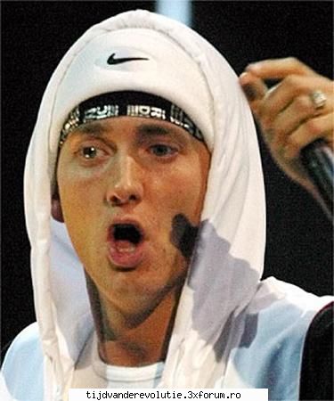eminem - Eminem, dat in judecata pentru un incident - star