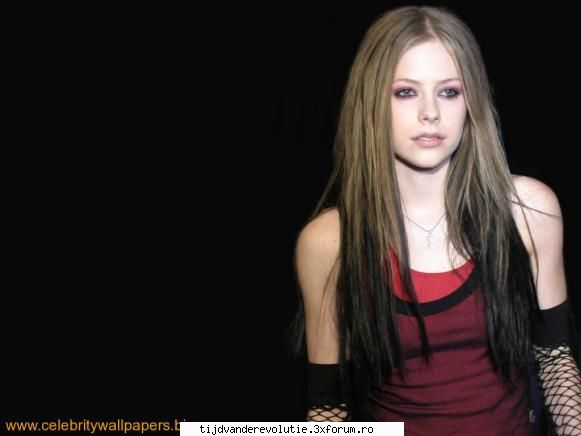 alta...... poze  avril lavigne