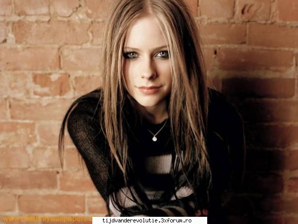 :cool: poze  avril lavigne